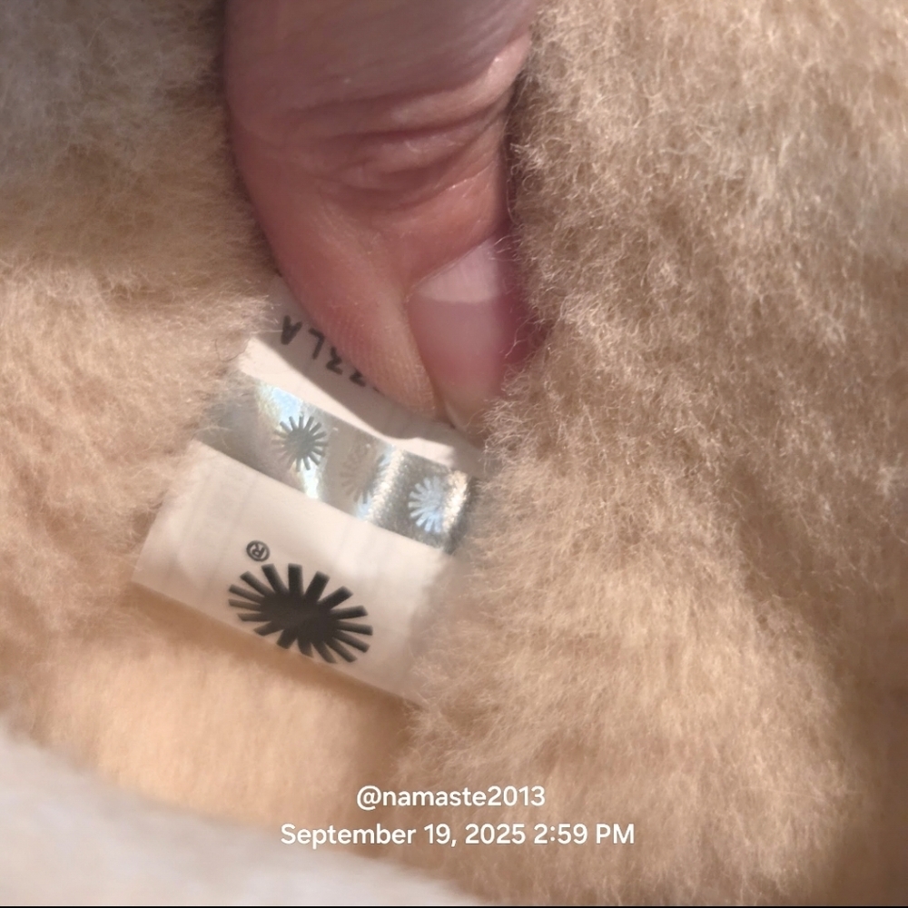 Ugg Tania Chevron Boots Fur Shearling SN 1012391 Designer Luxury Winter #169 - Picture 13 of 14